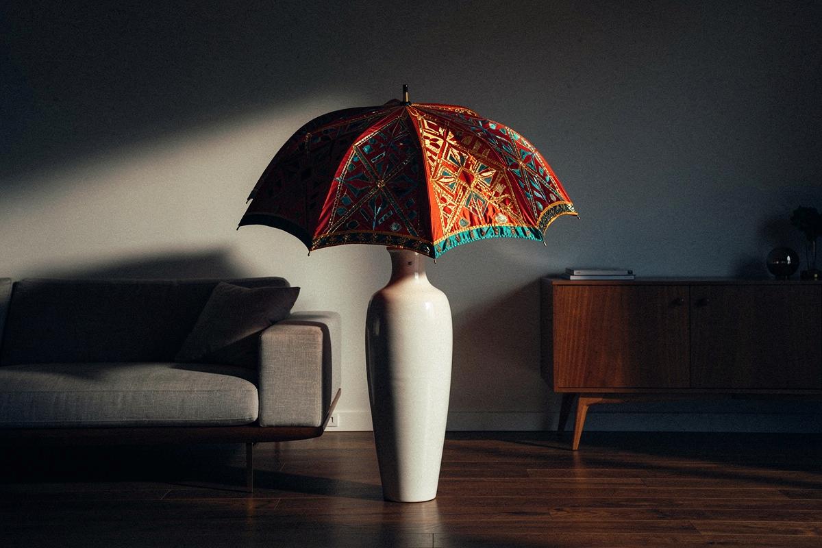 Coraz więcej ludzi w domu trzyma parasole w miejscach, gdzie nigdy byś się nie spodziewał, a eksperci od organizacji domu tłumaczą